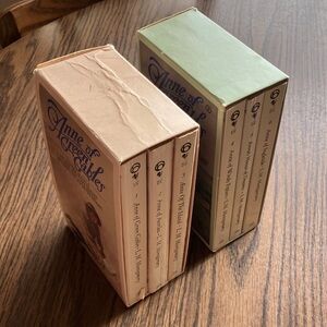 Anne of Green Gables 1987 Soft Cover Bantam Box Set